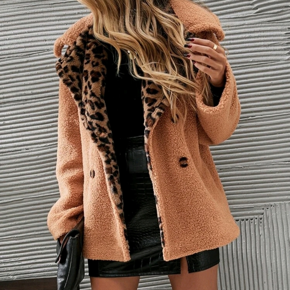 Leopard Print Double Button Teddy Coat - Picture 4 of 7